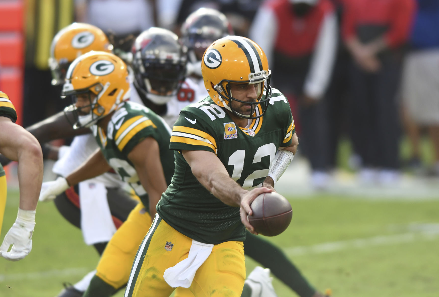 Buccaneers 38, Packers 10